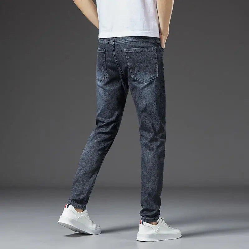 Simple Stretch Jeans: Men's Casual Pants